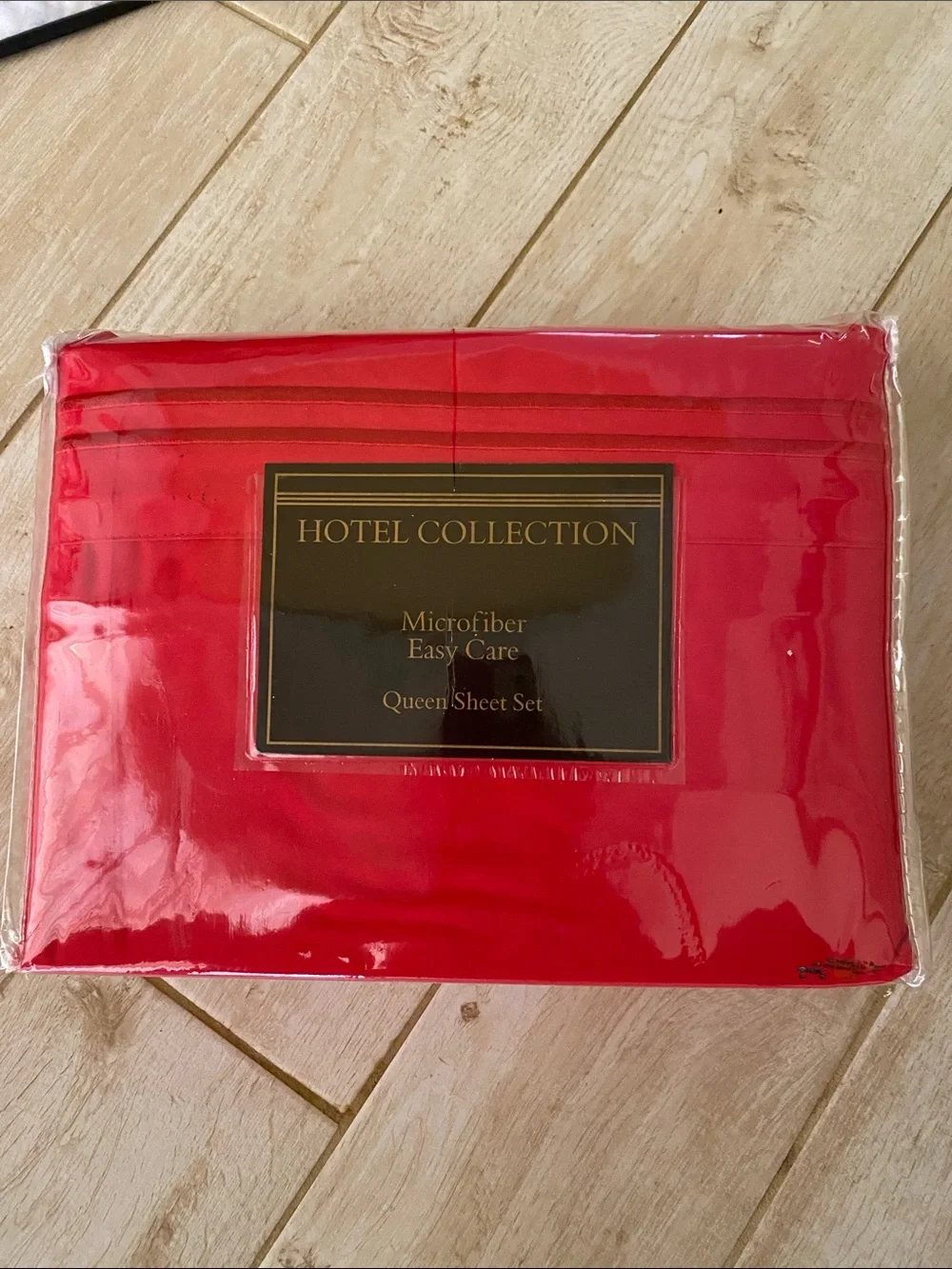 2/$30!! Hotel Collection Microfiber Queen Sheet Set - Red
